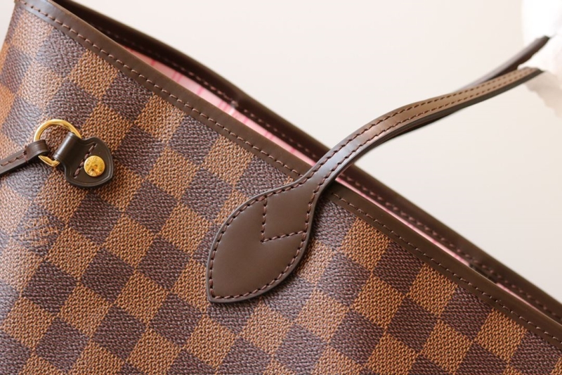 LV Shopping Bags